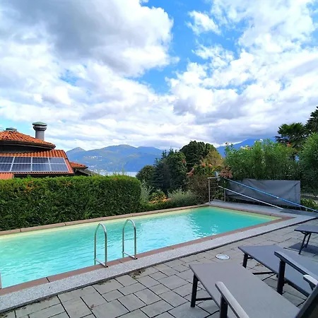 Majestic With Private Pool Prázdninový dům